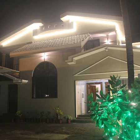 Tropical Villa Homestay Mangalore Exterior photo