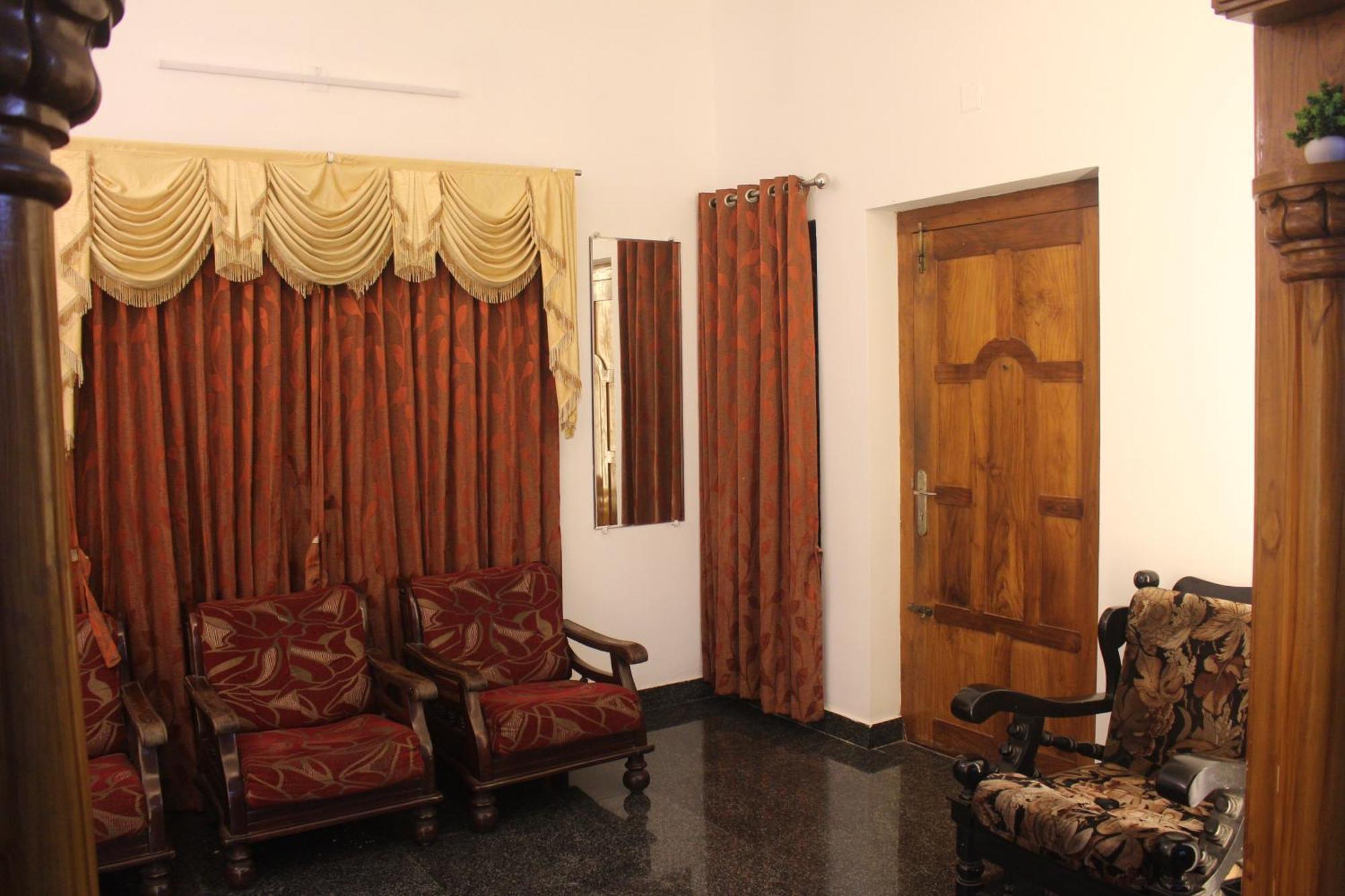 Tropical Villa Homestay Mangalore Exterior photo